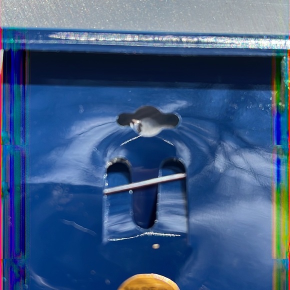 Unique & Beautiful Crystal Snowflake ❄️ Pin. New - Picture 3 of 4